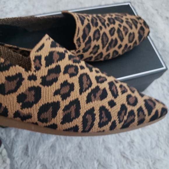 MIA Yohanna Perforated Slip On Flat Size 8.5 - Picture 3 of 8